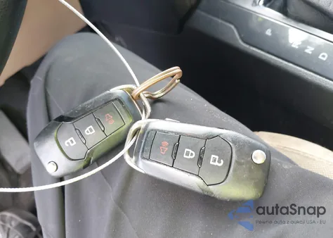 2017 Ford Explorer z USA, uszkodzony, nr VIN 1FM5K8BH1HGC77191